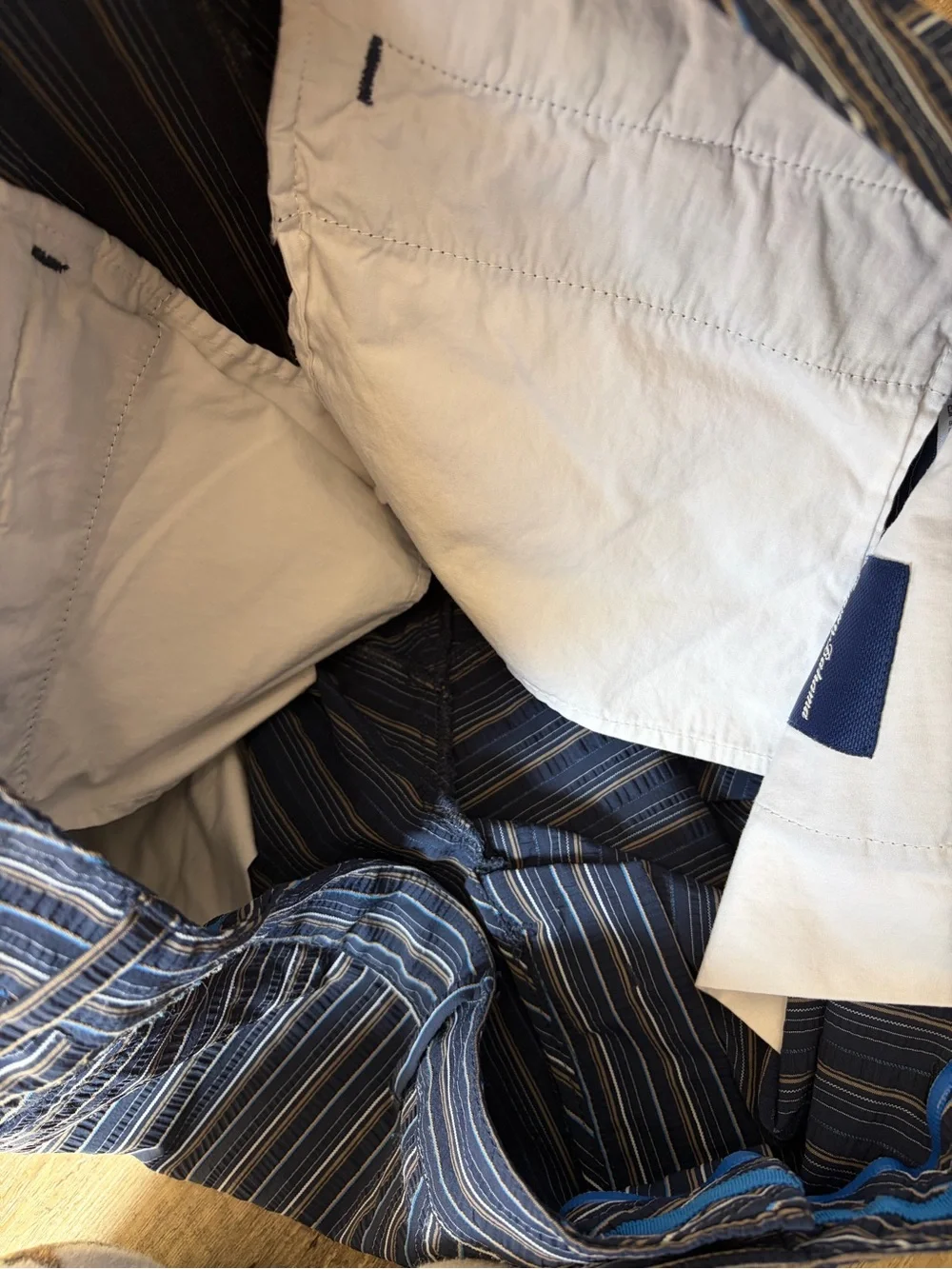 Tommy Bahama Men’s Blue Hybrid Striped Shorts